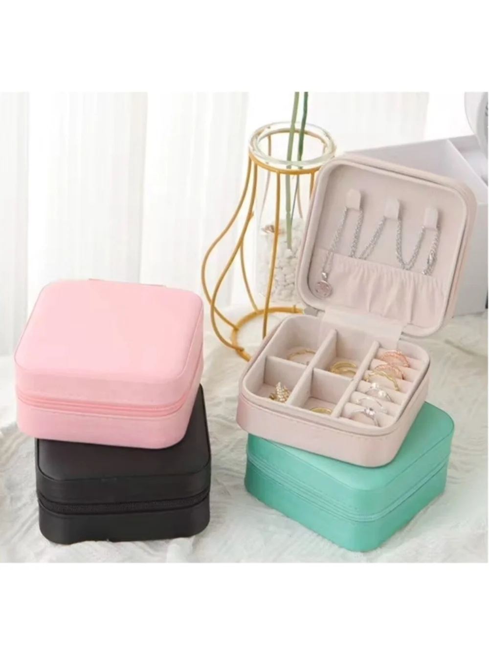 Compact Travel Jewelry Organizer Case – Dark Grey Cream Interior